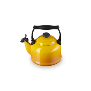 Le Creuset Nectar Traditional Kettle with Fixed Whistle 2.1L